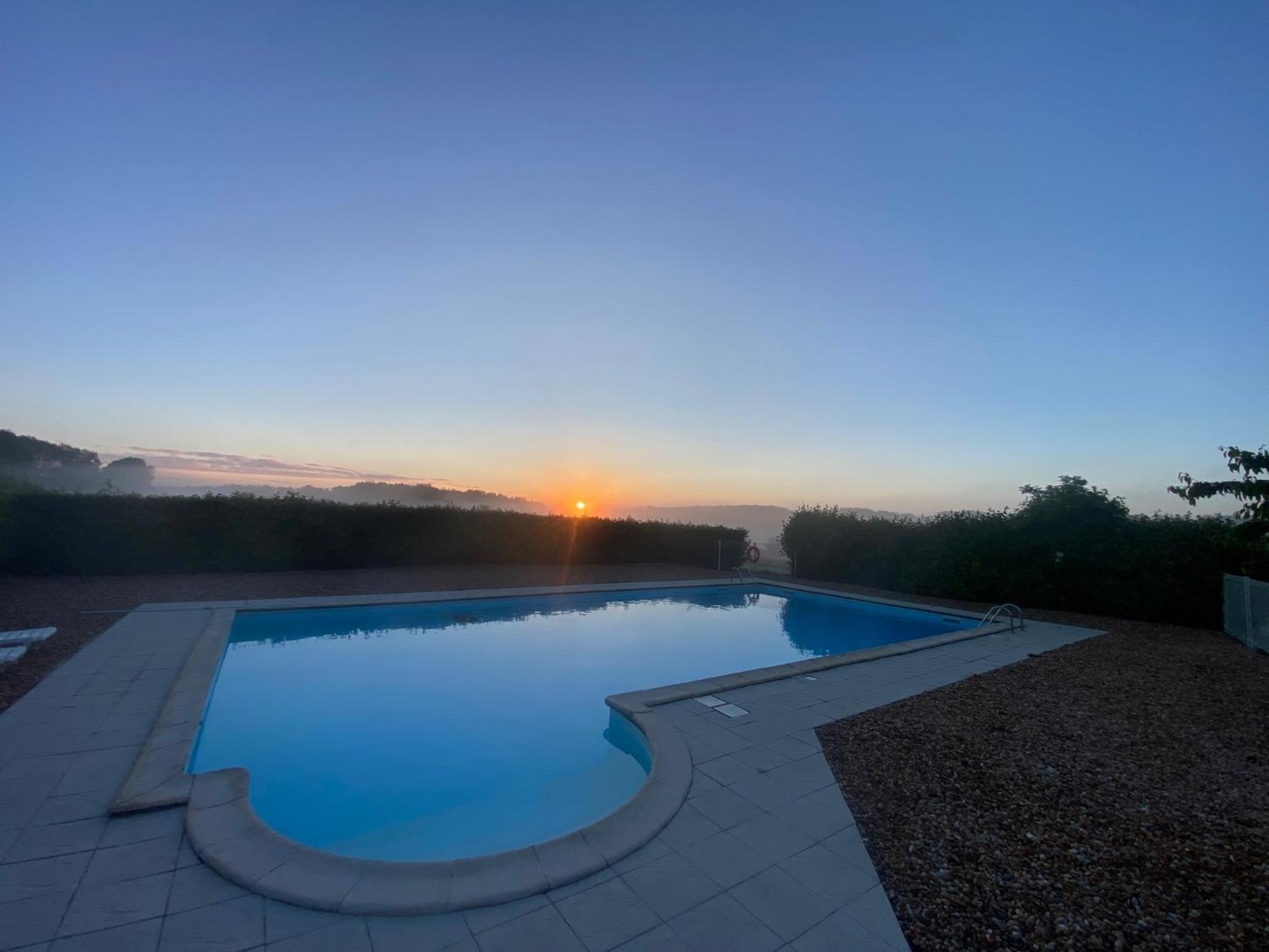 Le Lieu Hotel Saint-Jory-de-Chaleix Luaran gambar